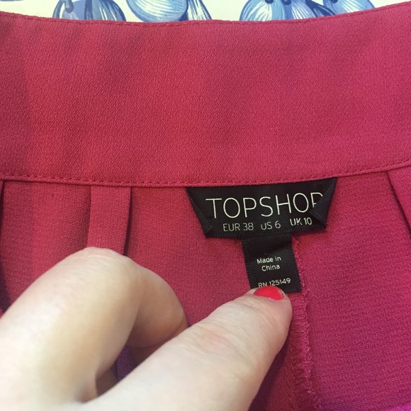 Raspberry Tap Shorts - Picture 4 of 8